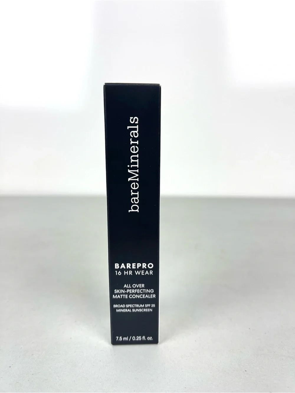 BareMinerals Barepro 16HR Wear All Over Skin Protecting Matte Concealer 250 NEW